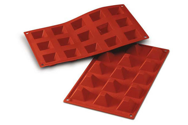 Sf008 - Silicone Mould N. 15 Pyramids Mm 36 X 36 H 22 Mm